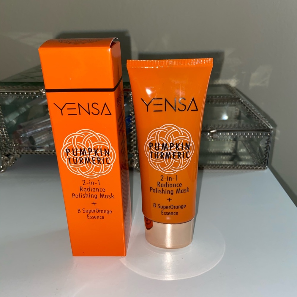 Yensa Beauty Pumpkin Turmeric Polishing Mask
